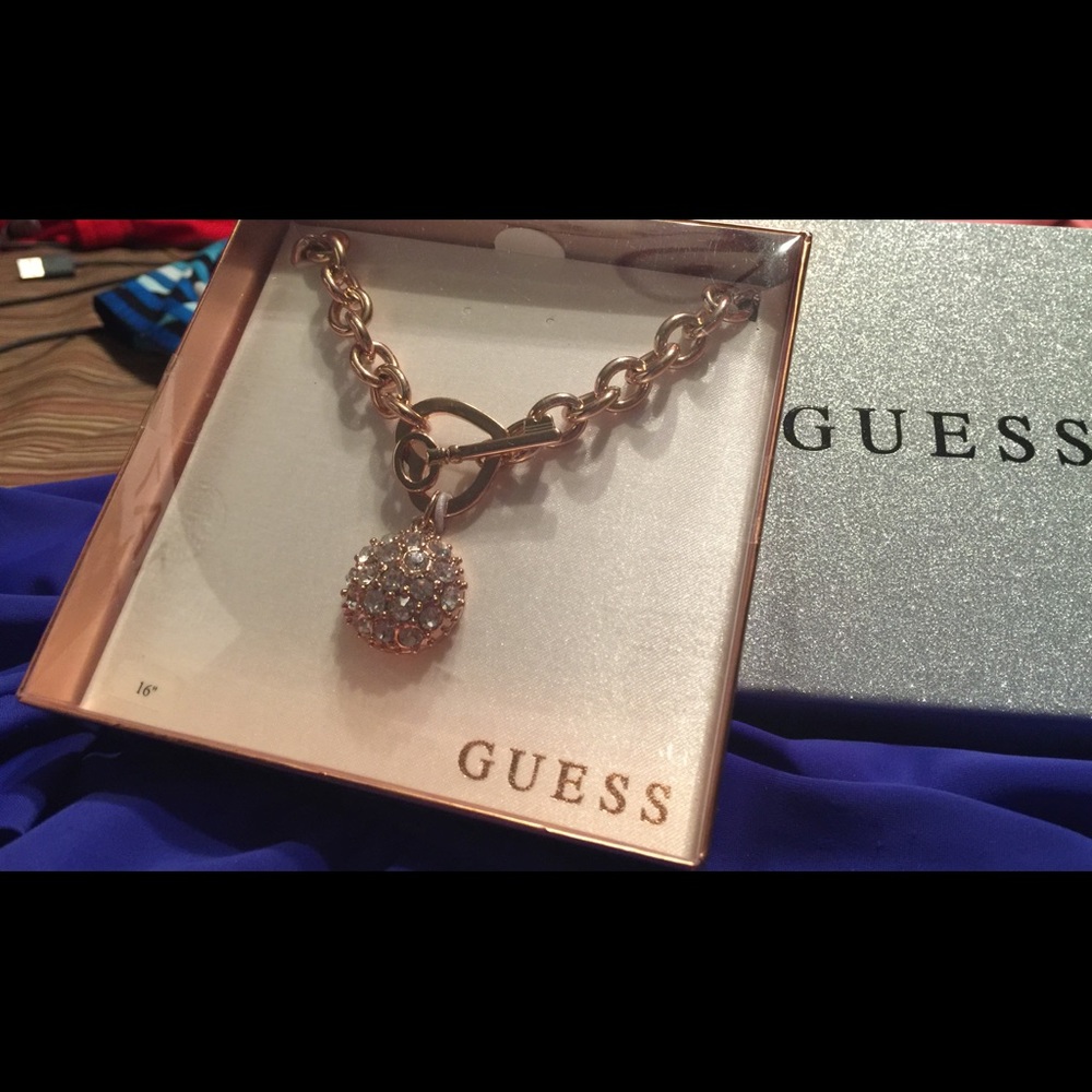 GUESS necklace, never worn
